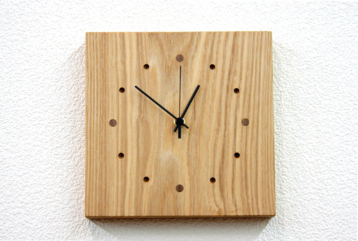 木の掛け時計 クック